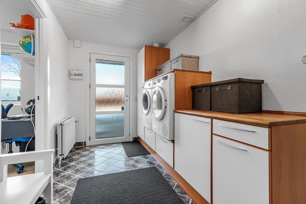 Nice And Cozy Family House At Billund Center Екстер'єр фото