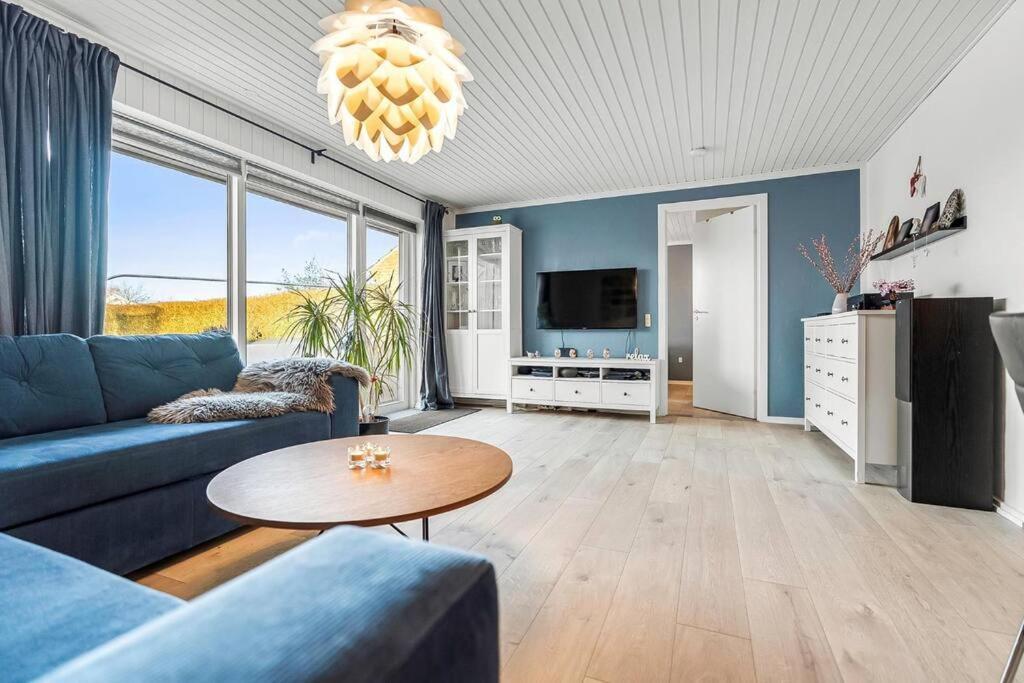 Nice And Cozy Family House At Billund Center Екстер'єр фото